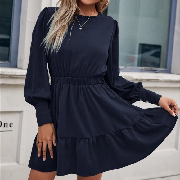 Boho green button detail ruffle hem mini dress - Picture 7 of 13